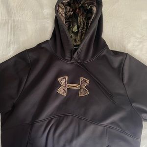 under armour fleece logo hoodie men’s size medium